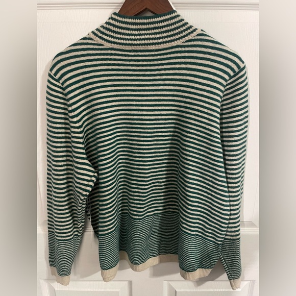 Liz Claiborne Women’s Mock Neck Sweater Striped Green/Cream Size 1X. New w tag - Picture 2 of 10